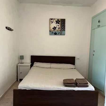 Apartamento En Cala Blanca Апартаменты *